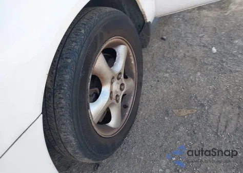 2001 Ford Taurus Se z USA, uszkodzony, nr VIN 1FAFP53U01G193931